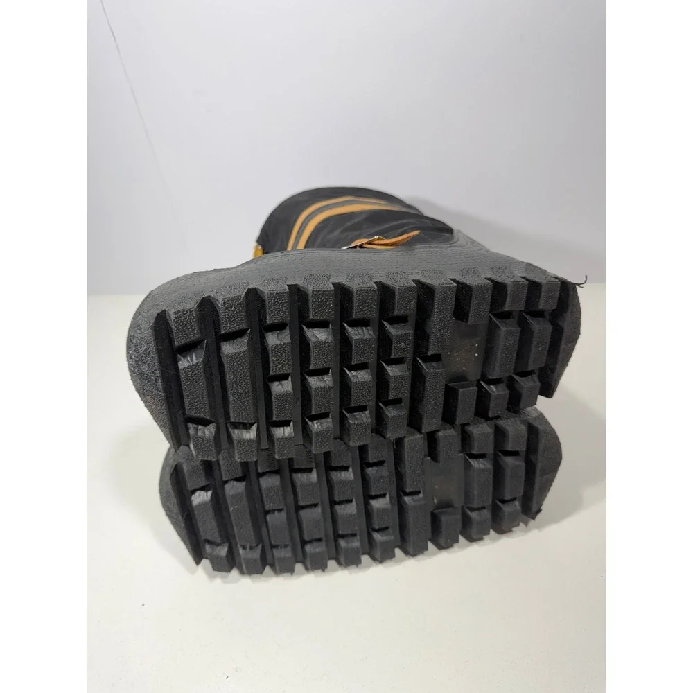 Vintage Platform puffy snow Boots Black Yellow Chevron Lug Sole Snow Boots Korea